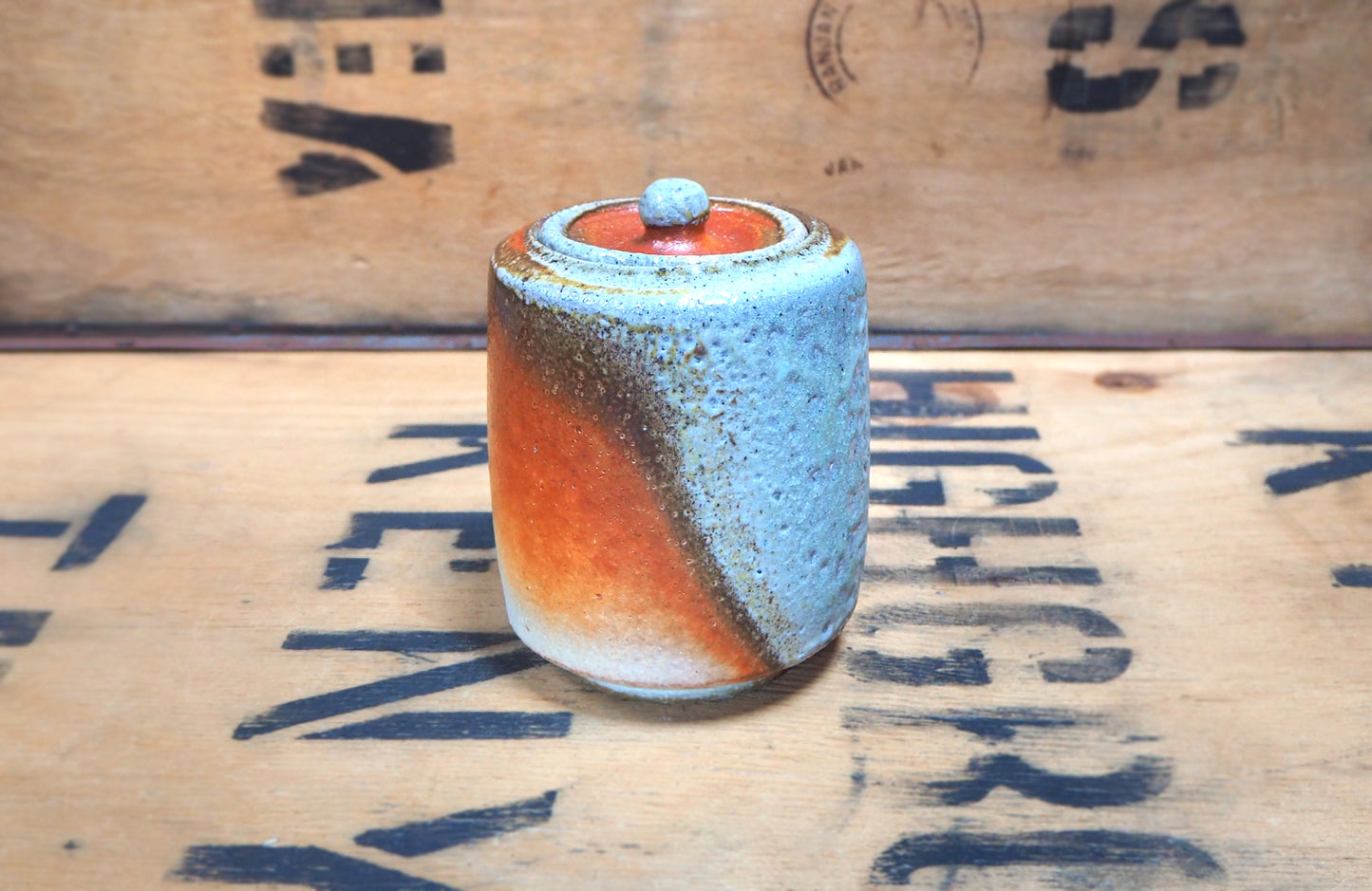 Tea Jar (6) by Bob Andrew