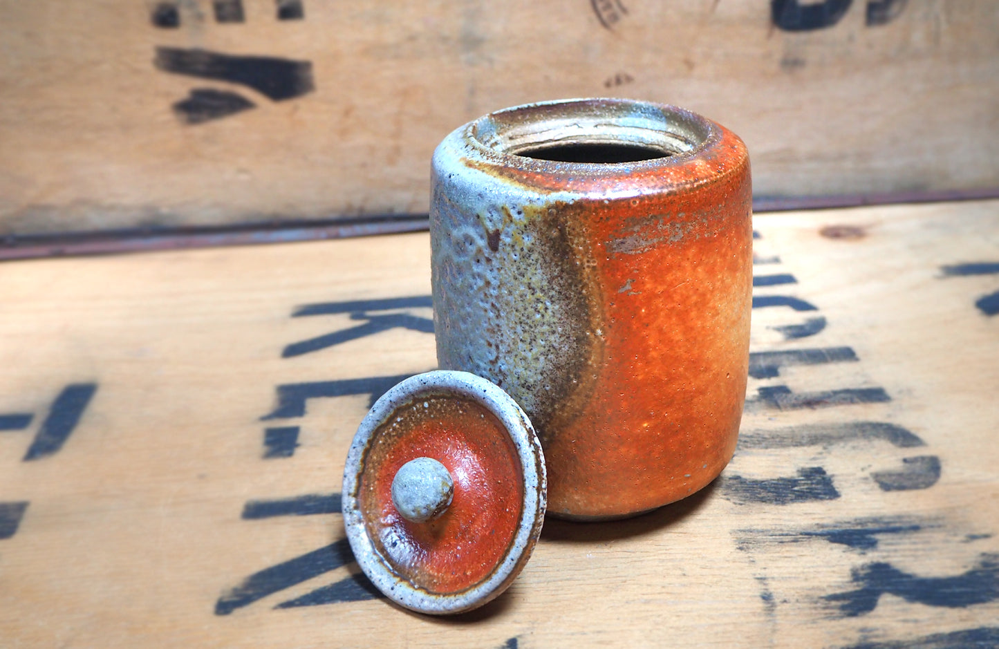 Tea Jar (6) by Bob Andrew