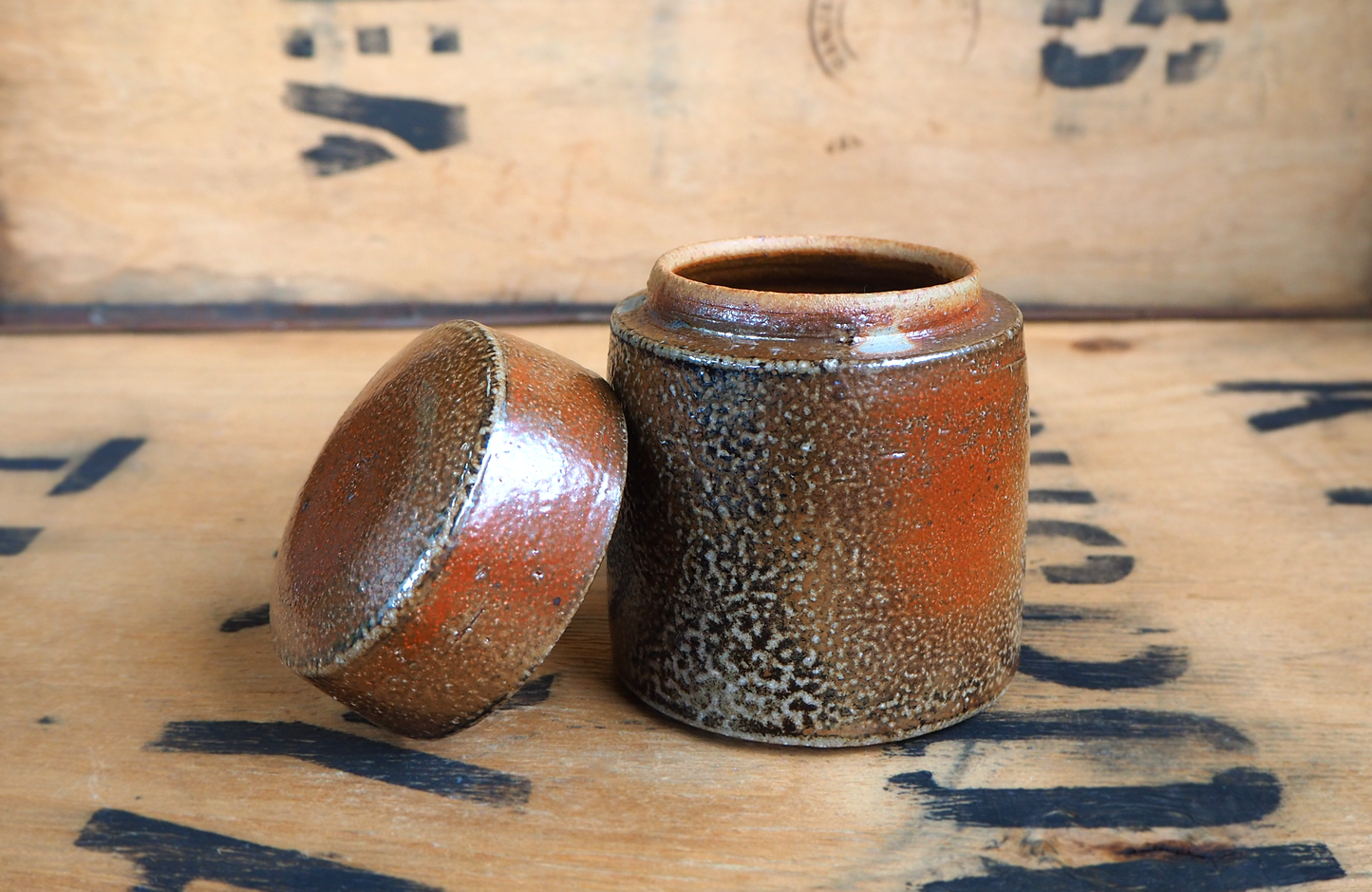 Sodafired Tea Jar (1) by Bob Andrew