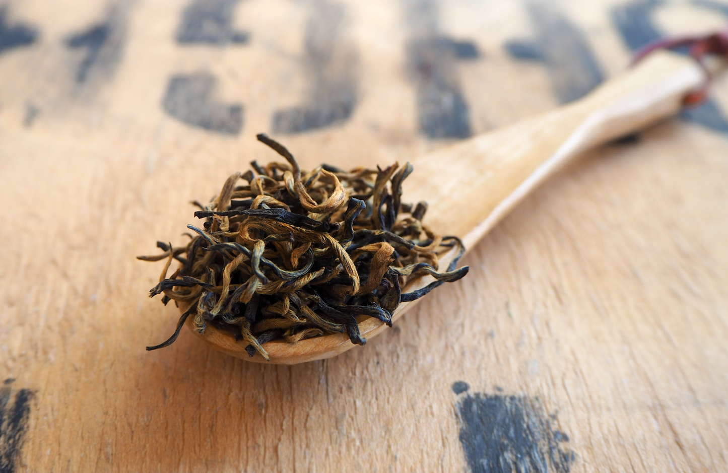 Golden Eyebrow (Honey Aroma) Jin Jun Mei 2025 🇨🇳