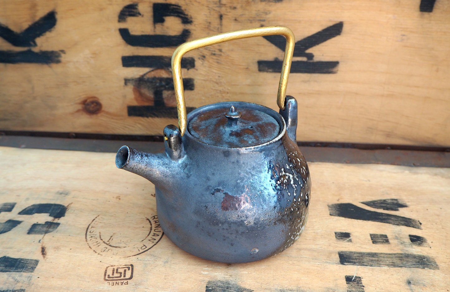 Iron Wash Teapot by Popalini & Jezando