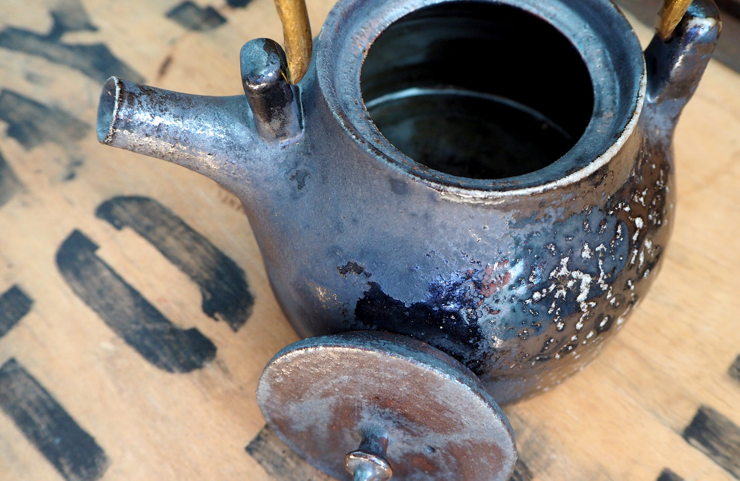 Iron Wash Teapot by Popalini & Jezando