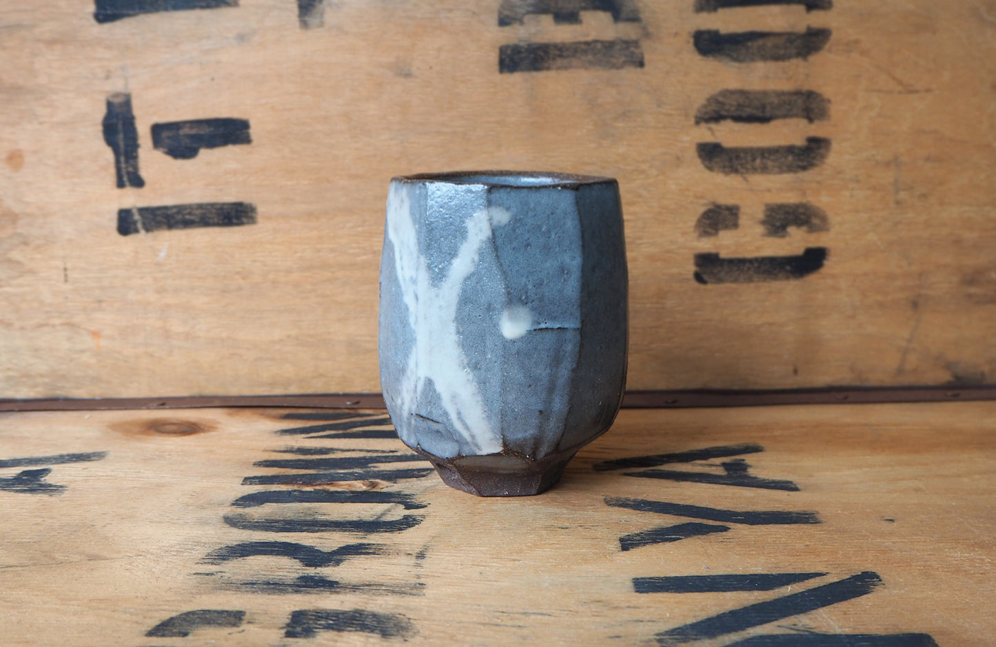 Yunomi (1) by Joseph Ludkin
