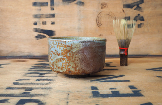 Woodfired Shino Chawan (2) by Popalini & Jezando