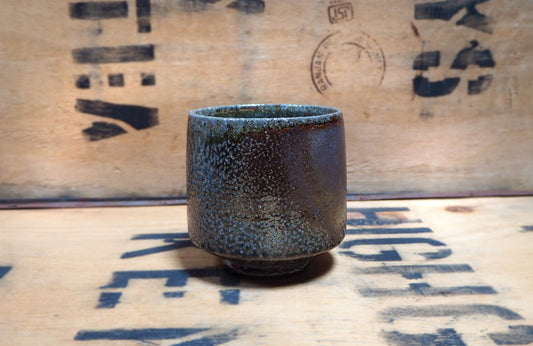 Yunomi (2) by Bob Andrew