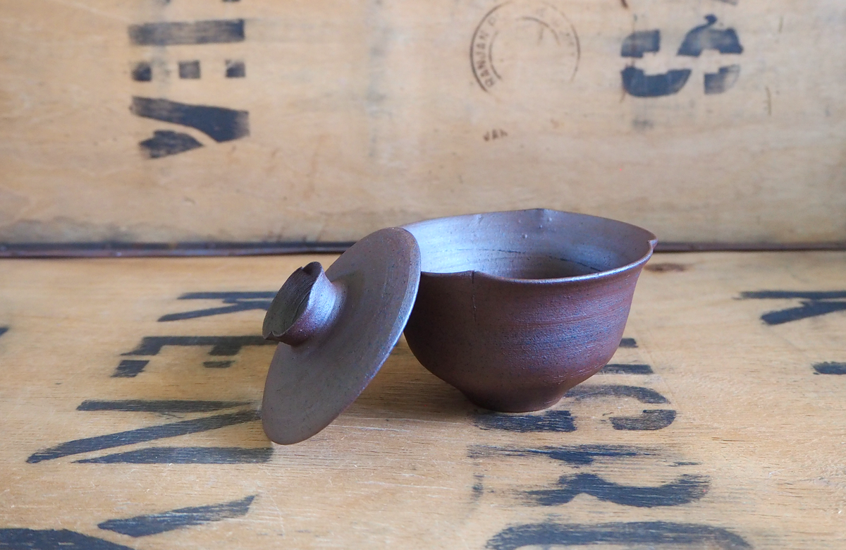 Flower Gaiwan by Yoko Romita
