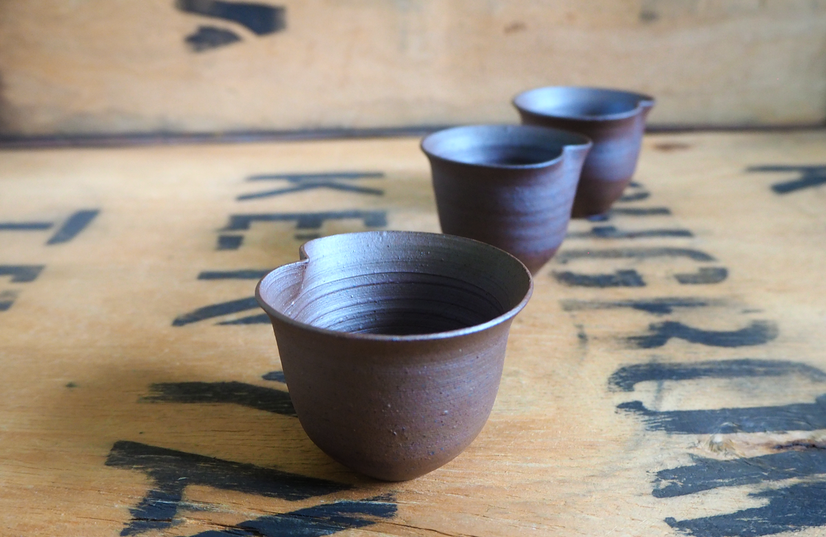 Flower Teabowl (2) by Yoko Romita