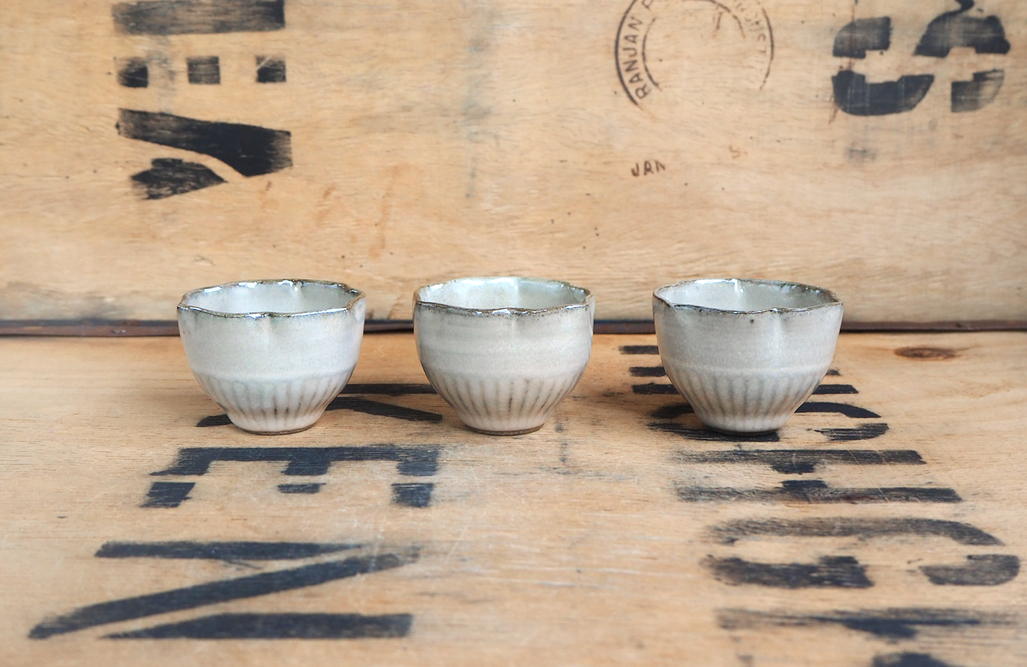 Flower Tea Bowl (2) by Munehiro Nakao