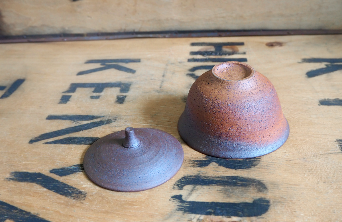 Gaiwan (1) by Yoko Romita