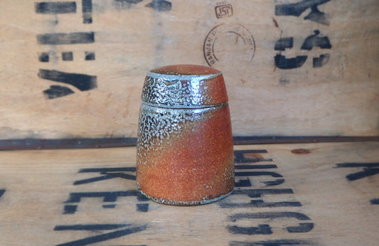 Tea Jar (5) by Bob Andrew