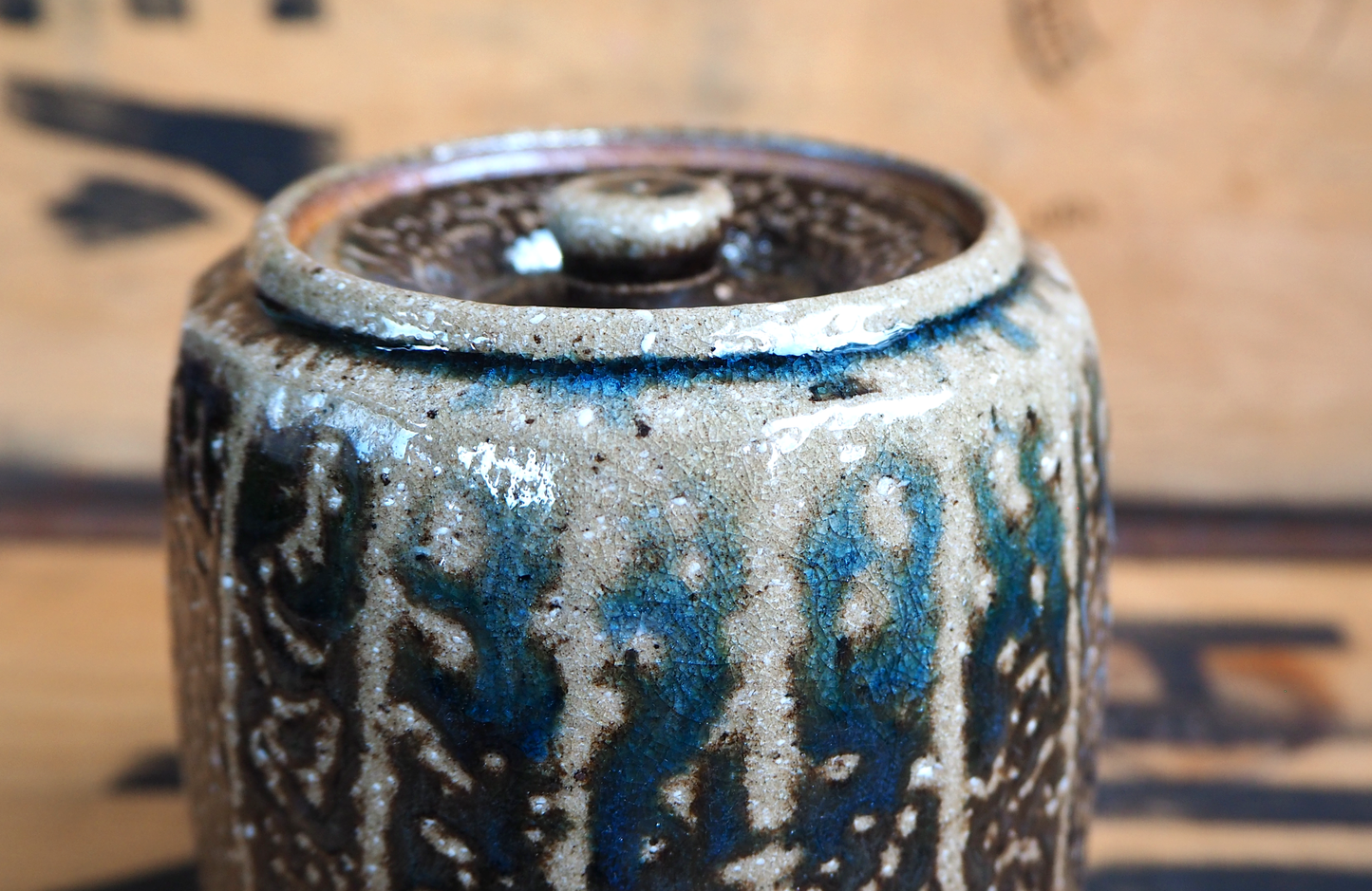 Sodafired Tea Jar (3) by Bob Andrew