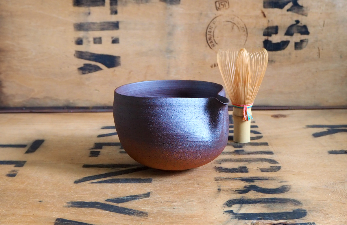 Katakuchi Chawan (1) by Yoko Romita