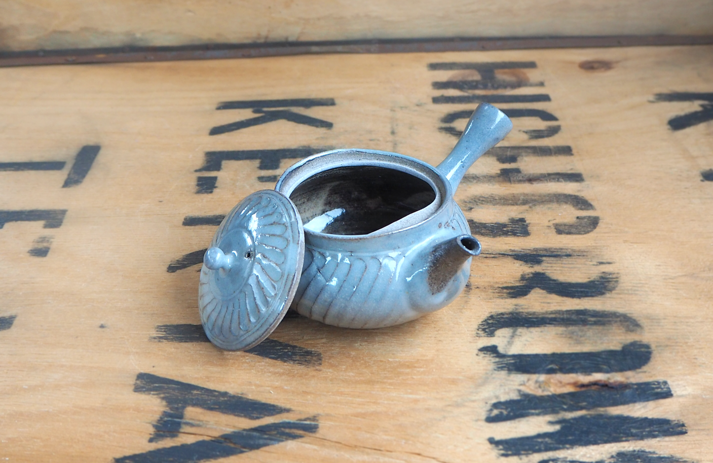 Kyusu (2) by Munehiro Nakao