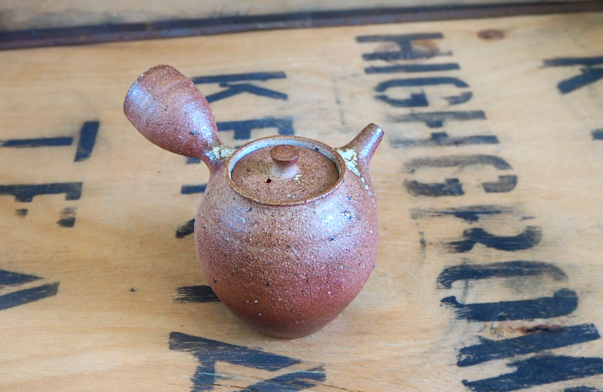 Woodfired Shino Kyusu (5) by Linda Unsworth