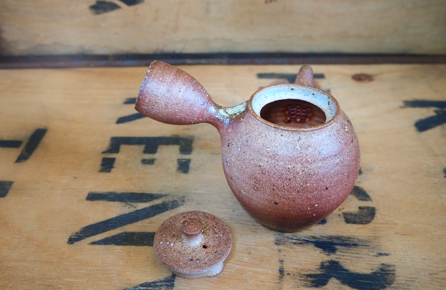 Woodfired Shino Kyusu (5) by Linda Unsworth