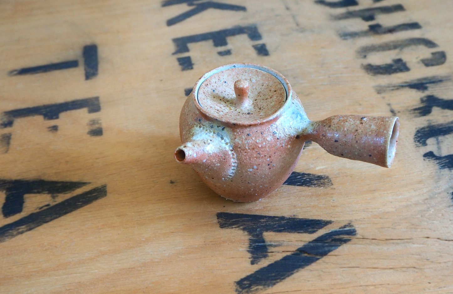 Woodfired Ash Splash Kyusu by Linda Unsworth