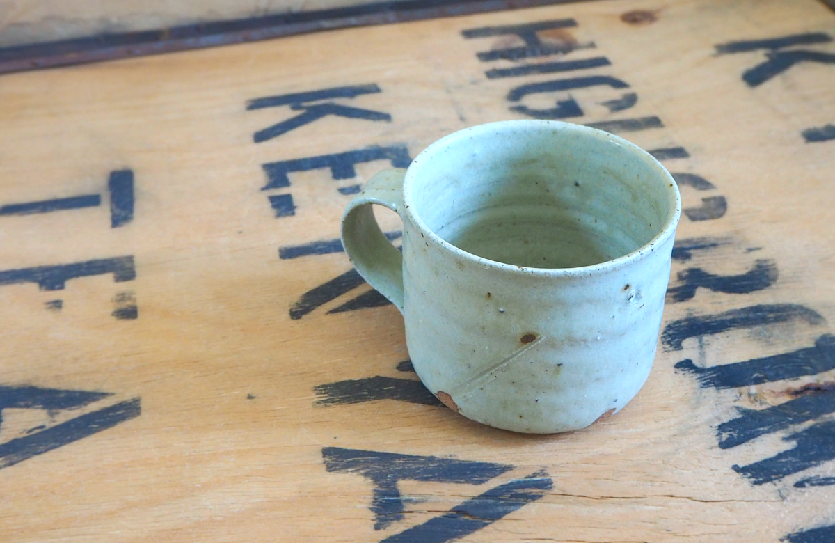 Woodfired Ash Mug by Linda Unsworth