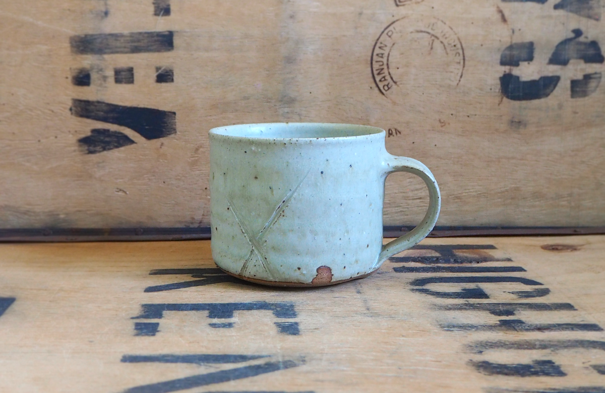 Woodfired Ash Mug by Linda Unsworth