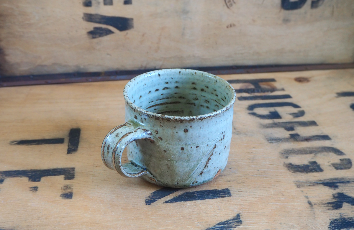 Woodfired Ash Mug by Linda Unsworth