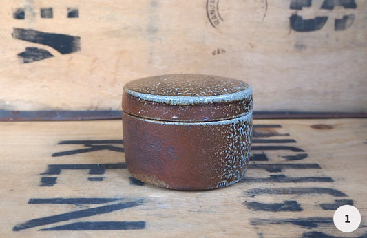 Small Tea Jar by Bob Andrew