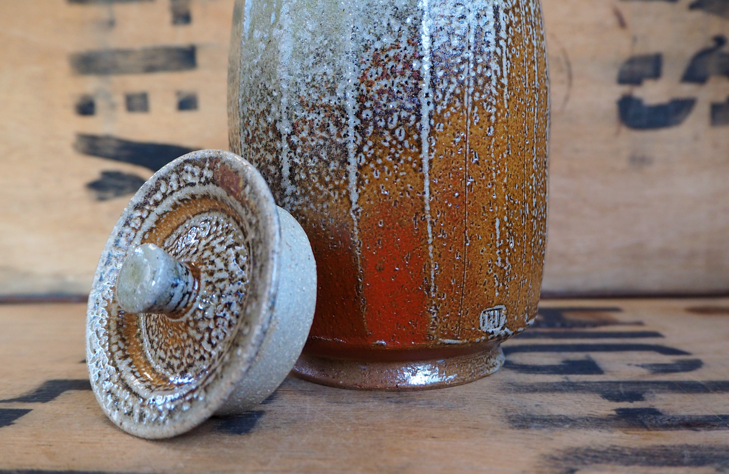 Sodafired Tea Jar (4) by Bob Andrew