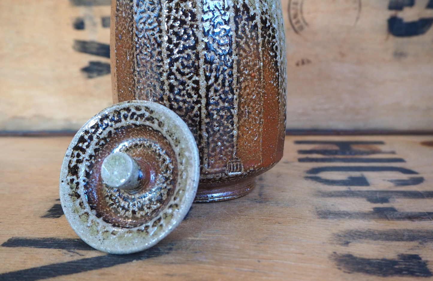 Sodafired Tea Jar (5) by Bob Andrew