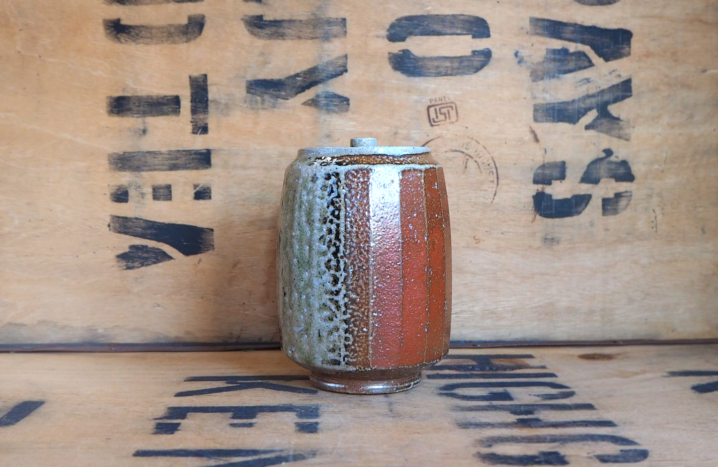 Sodafired Tea Jar (5) by Bob Andrew