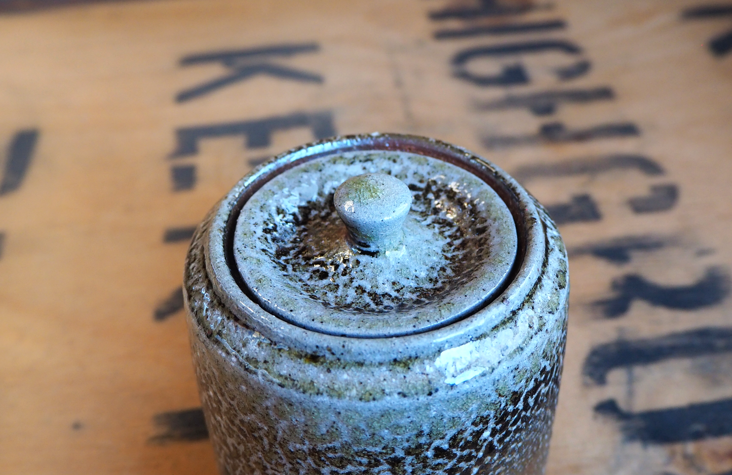 Sodafired Tea Jar (7) by Bob Andrew