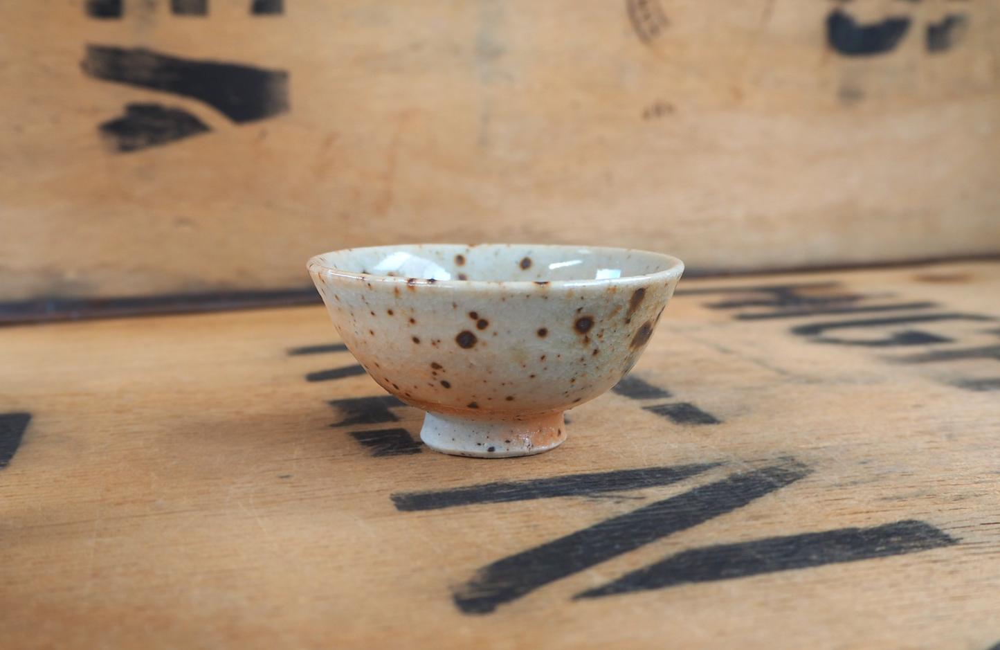Woodfired Porcelain Shino Teabowl by Linda Unsworth