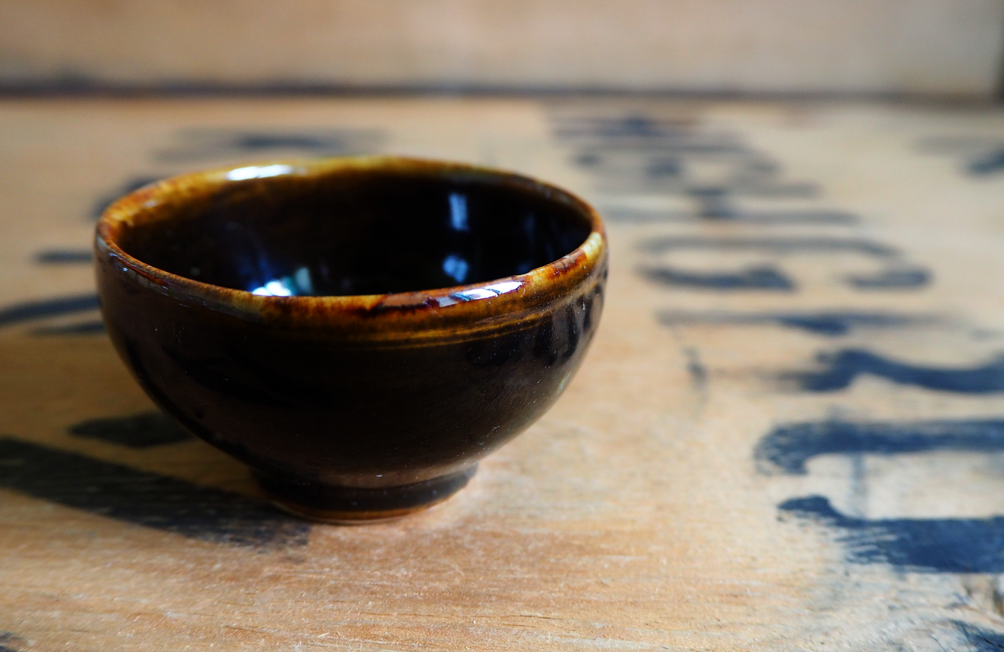 Porcelain Tenmoku Teabowl (20) by Michel François