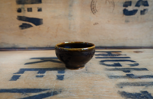 Porcelain Tenmoku Teabowl (20) by Michel François