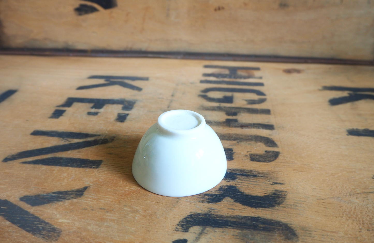 Porcelain Teabowl (8) by Michel François