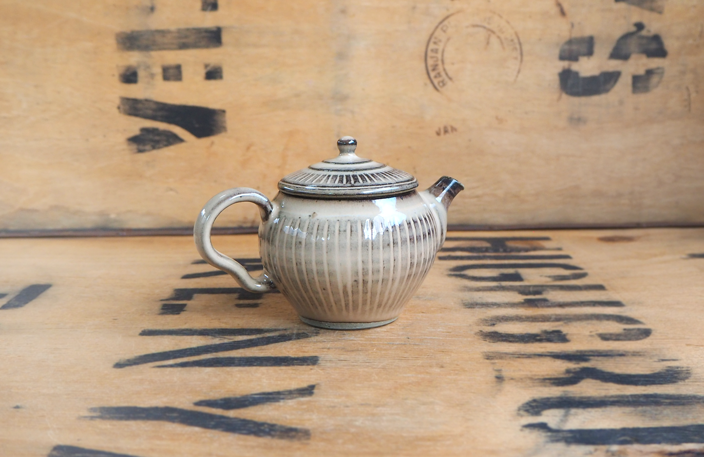 Teapot (1) by Munehiro Nakao