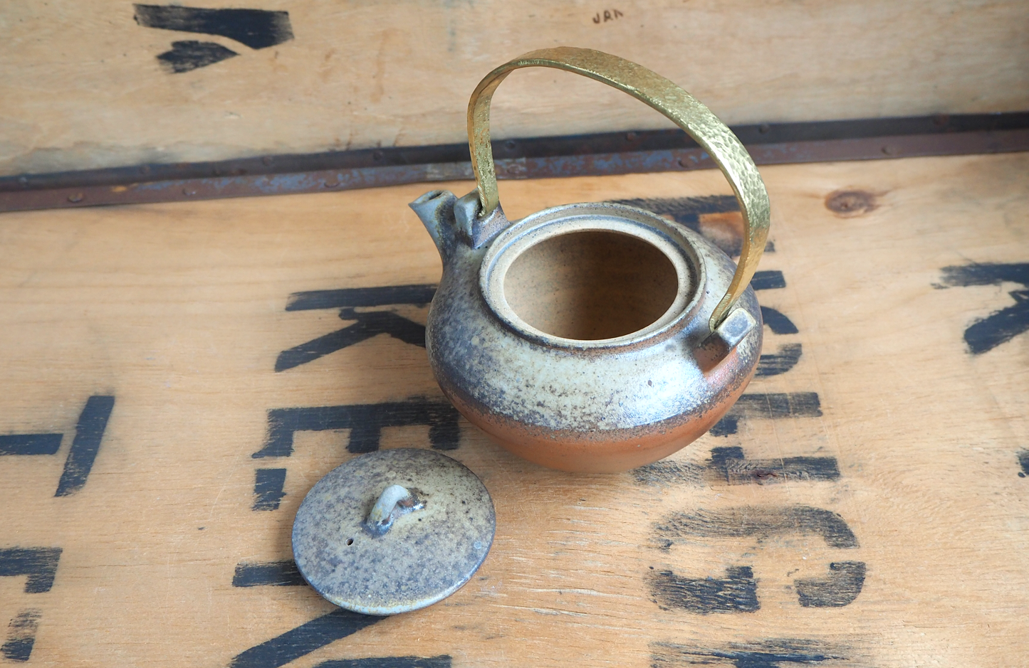 Woodfired Unglazed Teapot by Popalini & Jezando